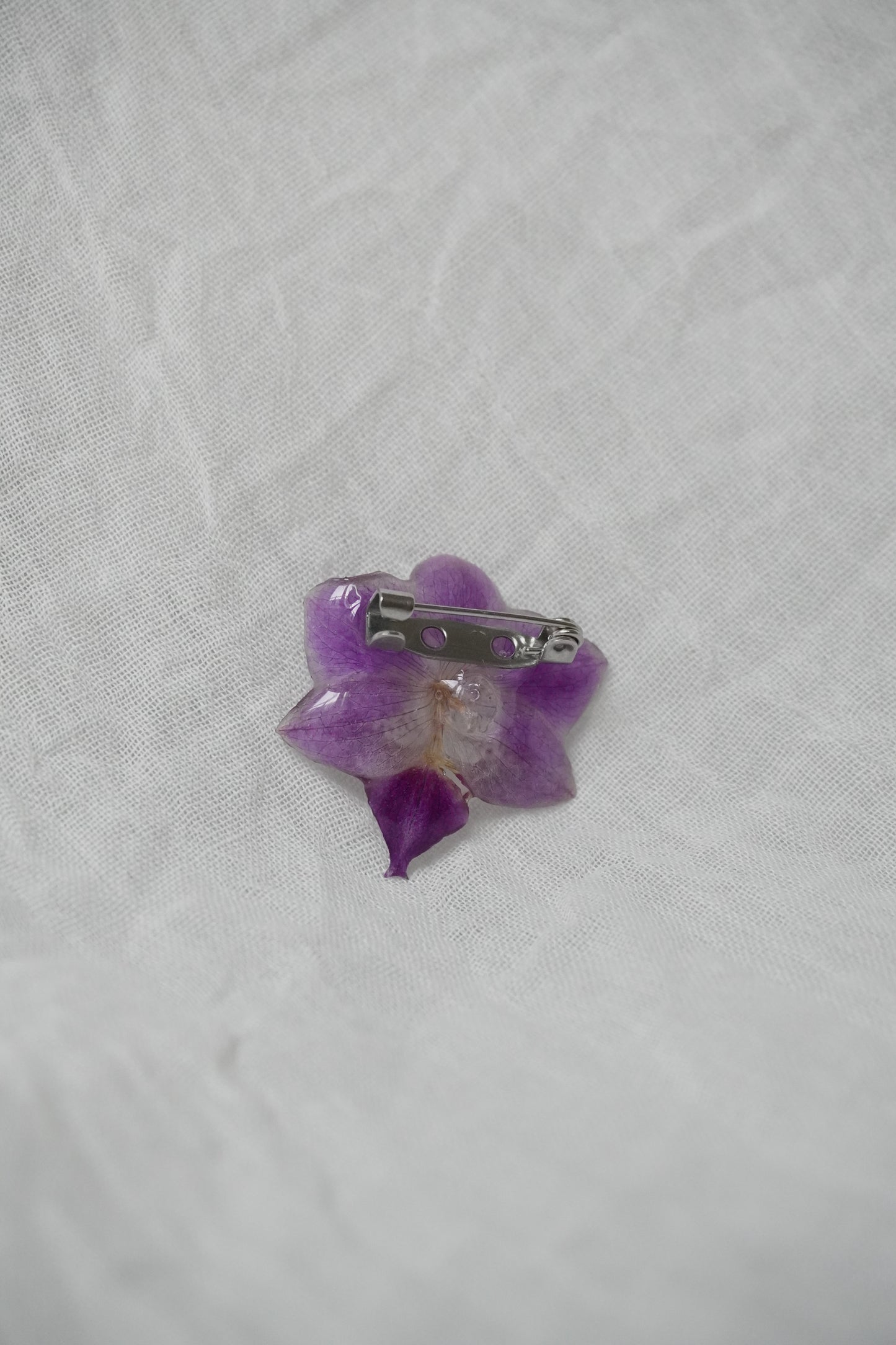 Broche mimi